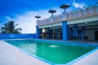 Kolam Renang Hotel Chanma International