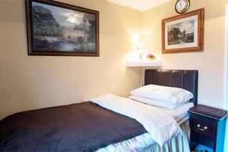 Kamar Tidur 4 Apsley Villa Guest House