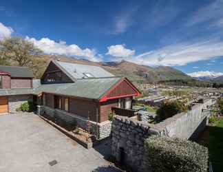 Exterior 2 Release Wanaka - Bullock Creek Chalet