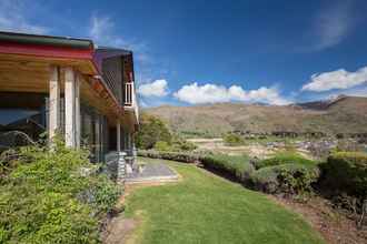 Exterior 4 Release Wanaka - Bullock Creek Chalet