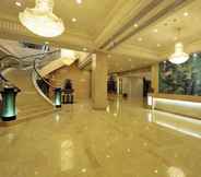 Lobi 3 Changchun Ramada Hotel