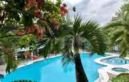 Swimming Pool 4 V Resort Dasma