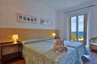 ห้องนอน Luxurious Sea Front Villa in Mallorca