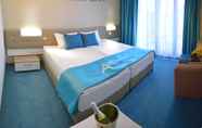 Bedroom 2 Arena Mar Hotel & SPA