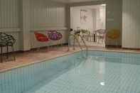 Swimming Pool Karlskoga Hotell