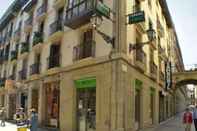 Exterior Pension Larrea