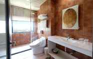 Toilet Kamar 4 Zen Ocean B&B