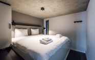 Kamar Tidur 3 Amsterdam East by YAYS