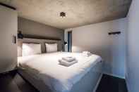 Kamar Tidur Amsterdam East by YAYS