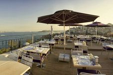 레스토랑 Molton Kabatas Hotel