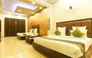 Phòng ngủ 2 Treebo Hotel WOW