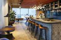 Bar, Cafe and Lounge Residence Inn by Marriott Amsterdam Houthavens