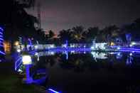 Kolam Renang Blue Lagoon Pool Villa