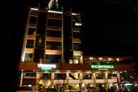 Bangunan Hotel Vinamra Residency