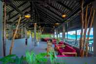 บาร์ คาเฟ่ และเลานจ์ Koh Rong Hill Beach Resort