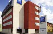 Luar Bangunan 5 ibis budget Pontarlier