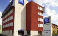 Luar Bangunan 4 ibis budget Pontarlier