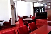 Bar, Kafe dan Lounge Hotel MiniSwiss