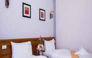 Bedroom 3 Royal Hill Satun Hotel