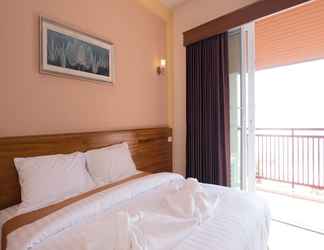 Bedroom 2 Royal Hill Satun Hotel