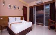 Bedroom 6 Royal Hill Satun Hotel