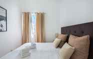 Kamar Tidur 2 Faro Cosy Guest House