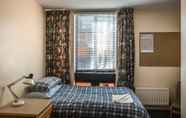 Kamar Tidur 3 LSE Rosebery Hall - Campus Accommodation