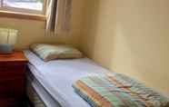 Bedroom 3 Narrara Backpackers