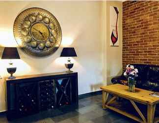 Lobi 2 Eleon Boutique Hotel