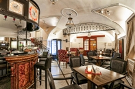 Bar, Kafe, dan Lounge Arbia Dorka Heritage Palace