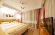 Bedroom 7 Datong Pipa Hotel