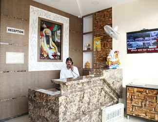 Lobi 2 Hotel Chohan Residency