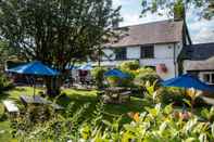 Ruang Umum The Greyhound Inn & Hotel