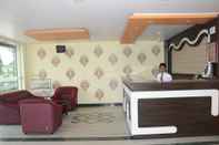 Lobi Hotel Pramod