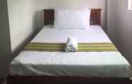 Kamar Tidur 3 Hotel Lola Natividad