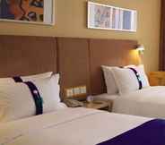 Bedroom 4 Holiday Inn Express Hangzhou Gongshu, an IHG Hotel