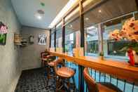 Bar, Kafe dan Lounge J4 Hotel Samui