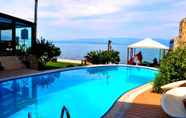 Swimming Pool 3 Villa Atroa
