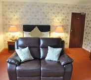 Common Space 3 Bridleways Guest House & Holiday Homes