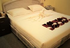 기타 7 121 Hotel Yangon