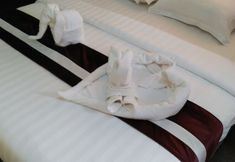 기타 3 121 Hotel Yangon