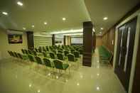 ห้องประชุม Nakshatra Emerald Inn