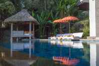 Kolam Renang The Manipura Luxury Estate & SPA 730sqm Living Area, 20m Iinfinity Pool