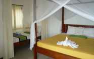 Kamar Tidur 4 Paradise Bungalows