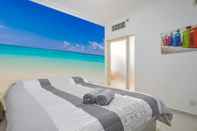 Kamar Tidur Blue Beach Apartment