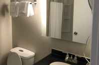 In-room Bathroom Paris Hotel