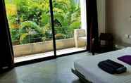 Kamar Tidur 5 Sairee Sairee Guesthouse