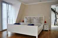 Kamar Tidur Trafford Sky Homes