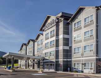 Exterior 2 Microtel Inn & Suites by Wyndham Oyster Bay