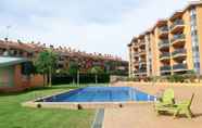 สระว่ายน้ำ 2 Apartment in Lloret de Mar - 104277 by MO Rentals